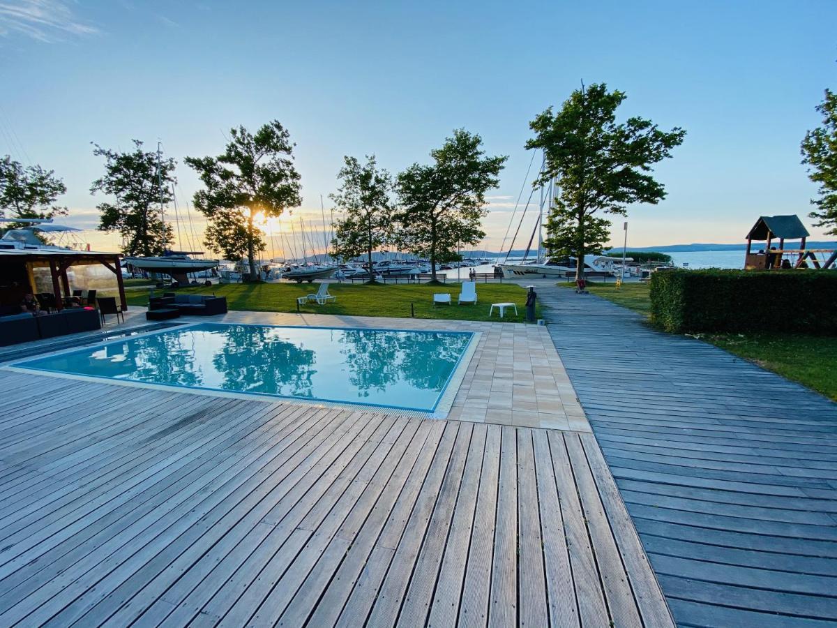 Bl Lakeside Apartman Балатонлелле Экстерьер фото